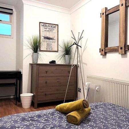 Aldgate Rooms London Exterior foto