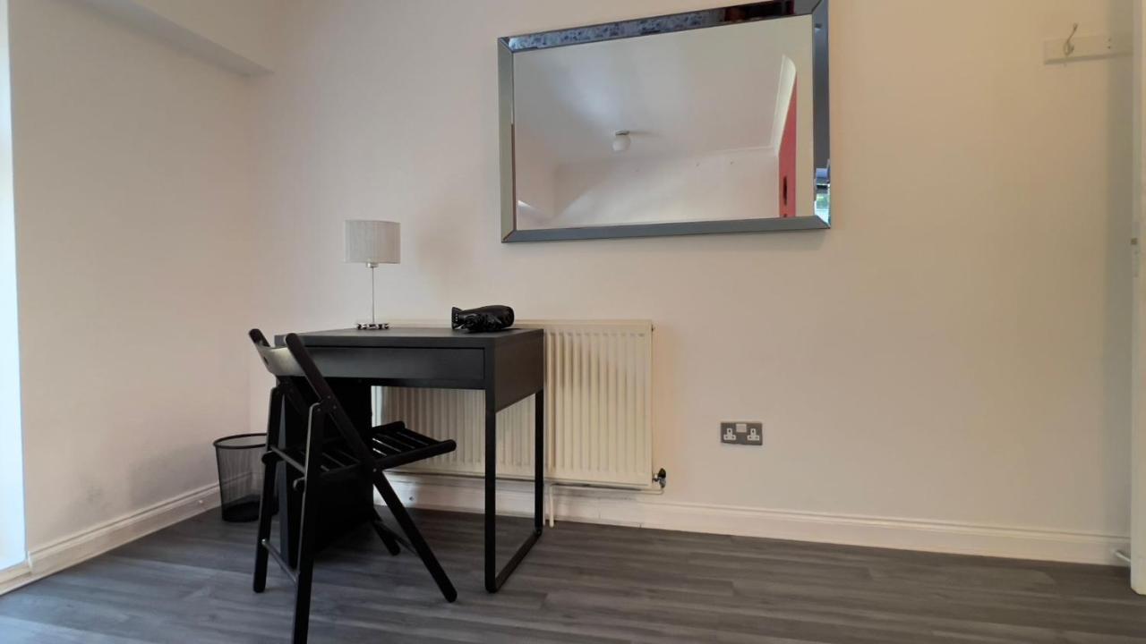Aldgate Rooms London Exterior foto