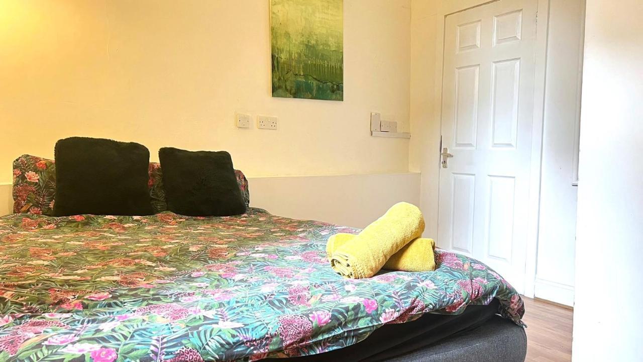 Aldgate Rooms London Exterior foto